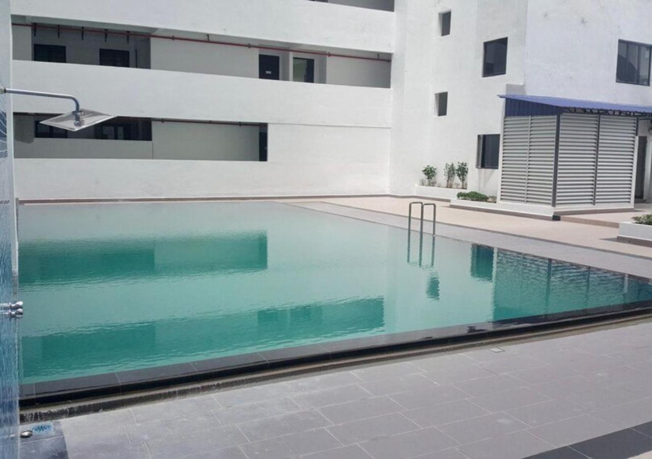 Riverview 8Pax 2Br In Kbtown Ps4, Netflix A-1-12 Kota Bahru Luaran gambar