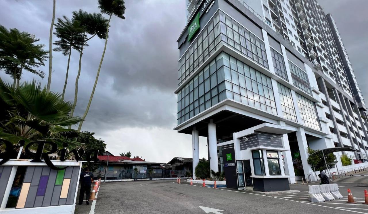 Riverview 8Pax 2Br In Kbtown Ps4, Netflix A-1-12 Kota Bahru Luaran gambar